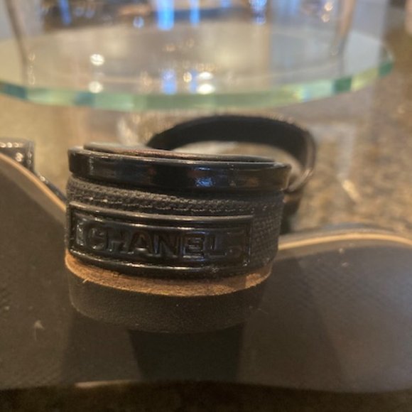 CHANEL Sandals - Picture 3 of 9